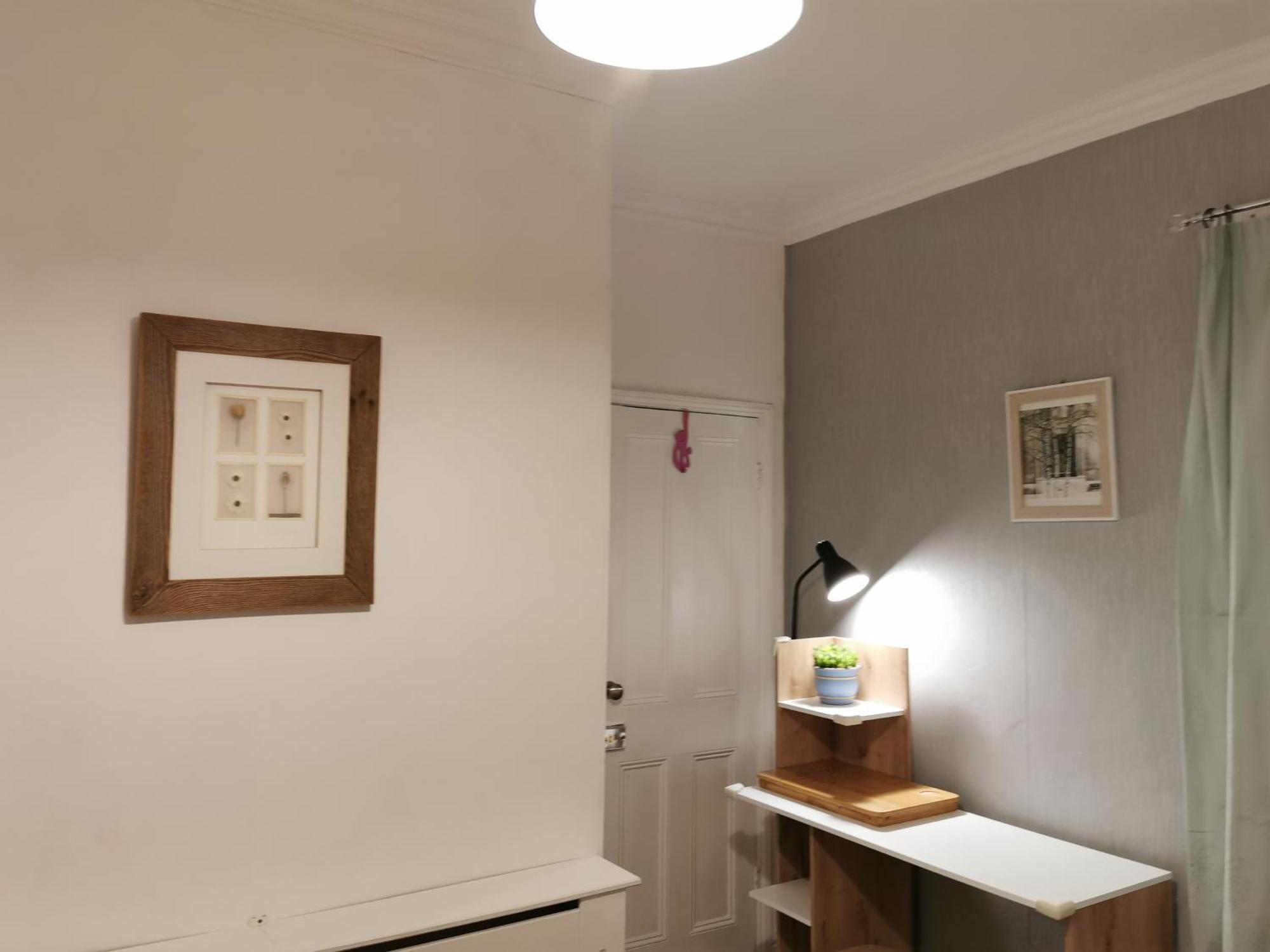 Entire House Sheffield S10booking *